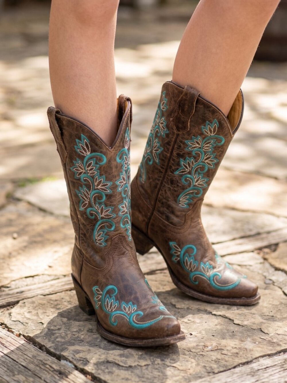 Corral teen Willa brown embroidered cowgirl boots
